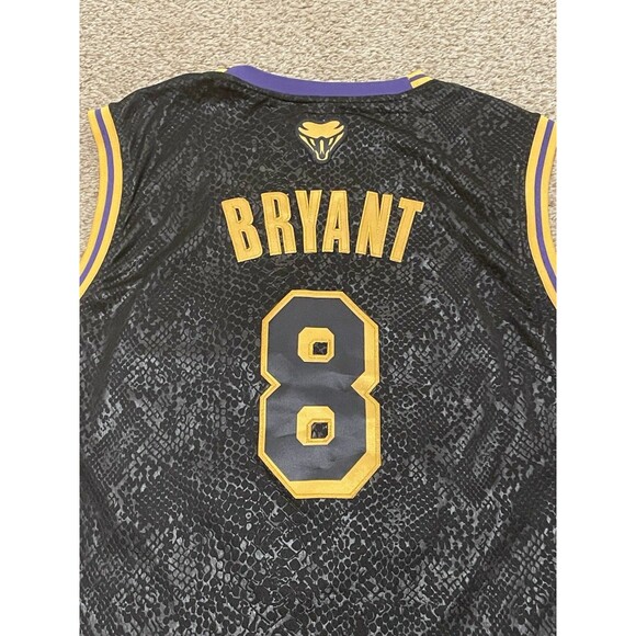 Kobe Bryant Jersey Mens Size XL Mamba 8 24 Snake BASKETBALL NBA LAKERS - Picture 3 of 4